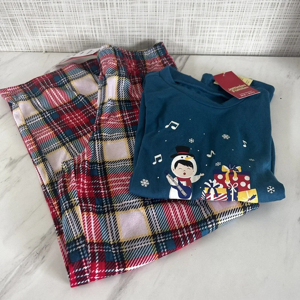 Christmas Pajamas Boys Size 6/7 Holiday Jammies For Your Families Plaid New! DDD